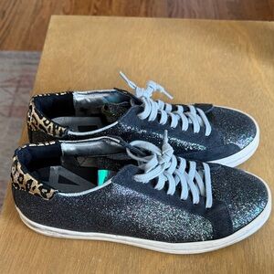 P448 Sparkle Black Leopard Sneakers